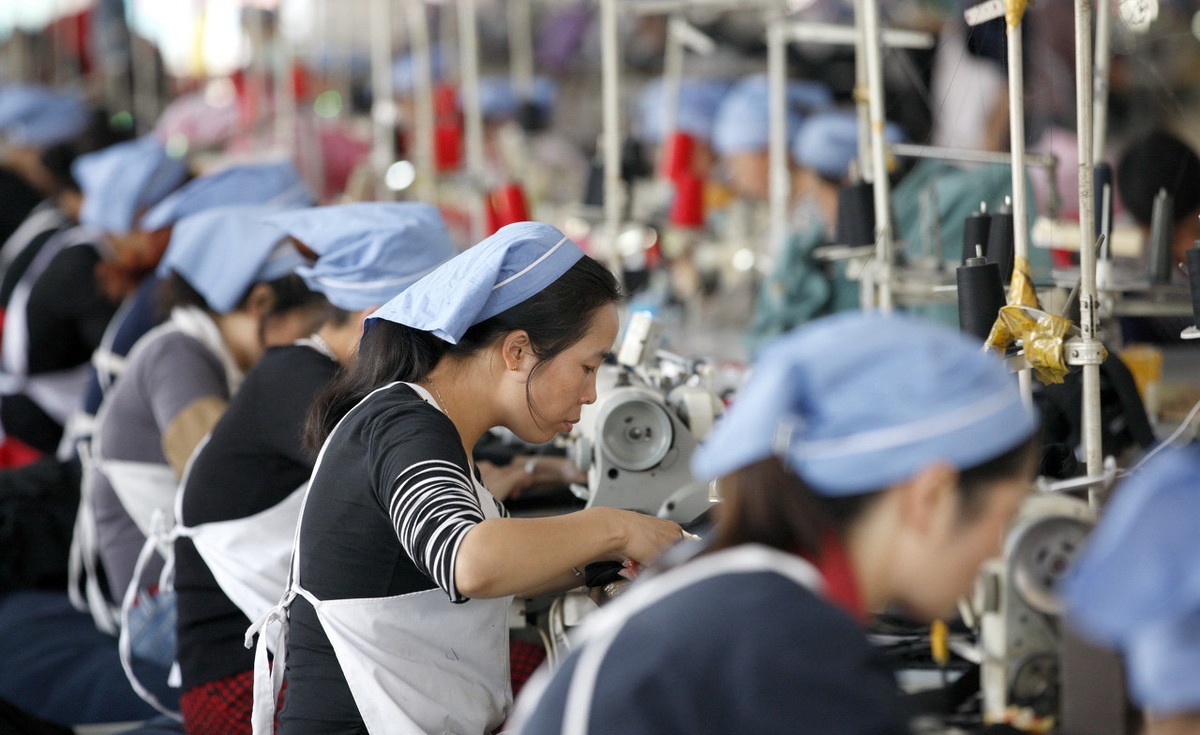 服裝工廠ERP信息化管理 數(shù)據(jù)、裝備與管理的三重驅(qū)動